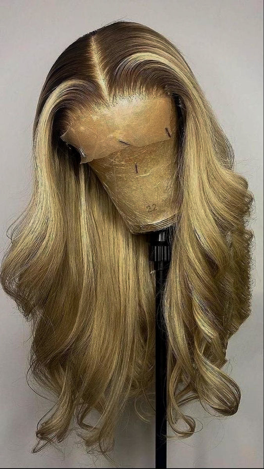 Wavy Broken Blonde Wig